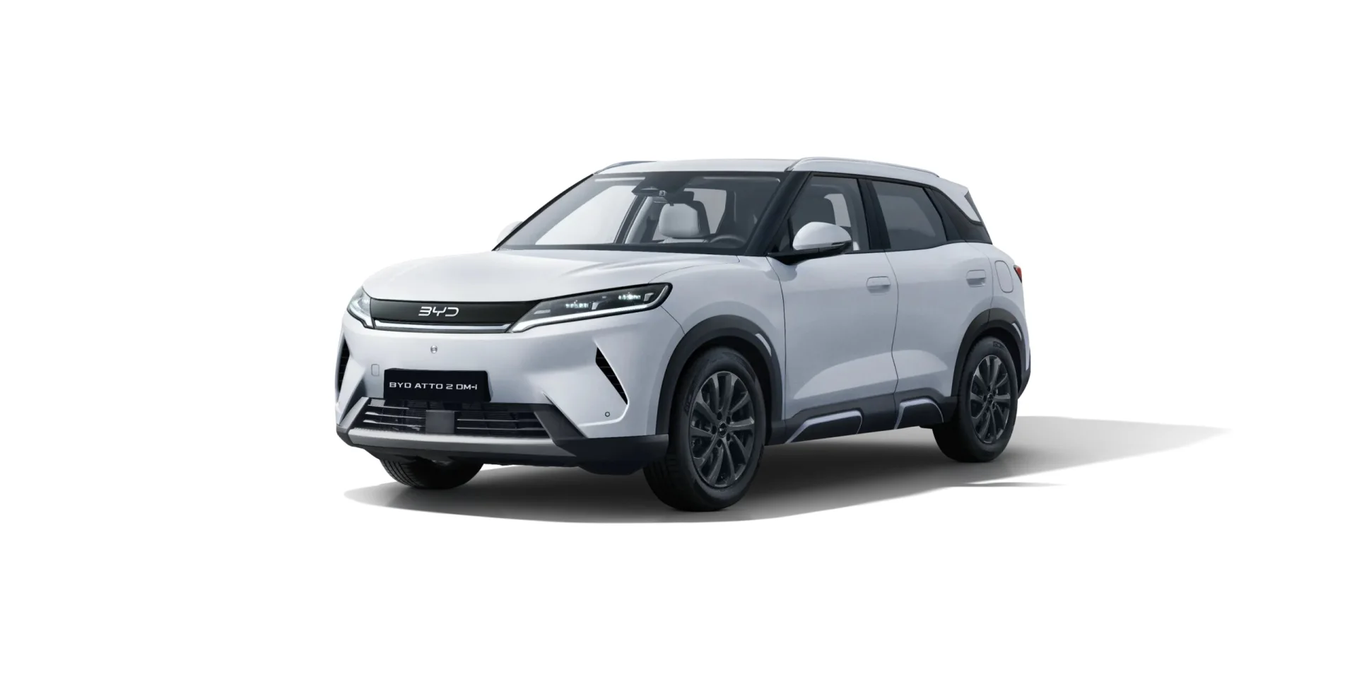 BYD ATTO 2 DM-i BOOST 18 kWh 156 kW – bela metalik doseg 1000 km – fotografija 1