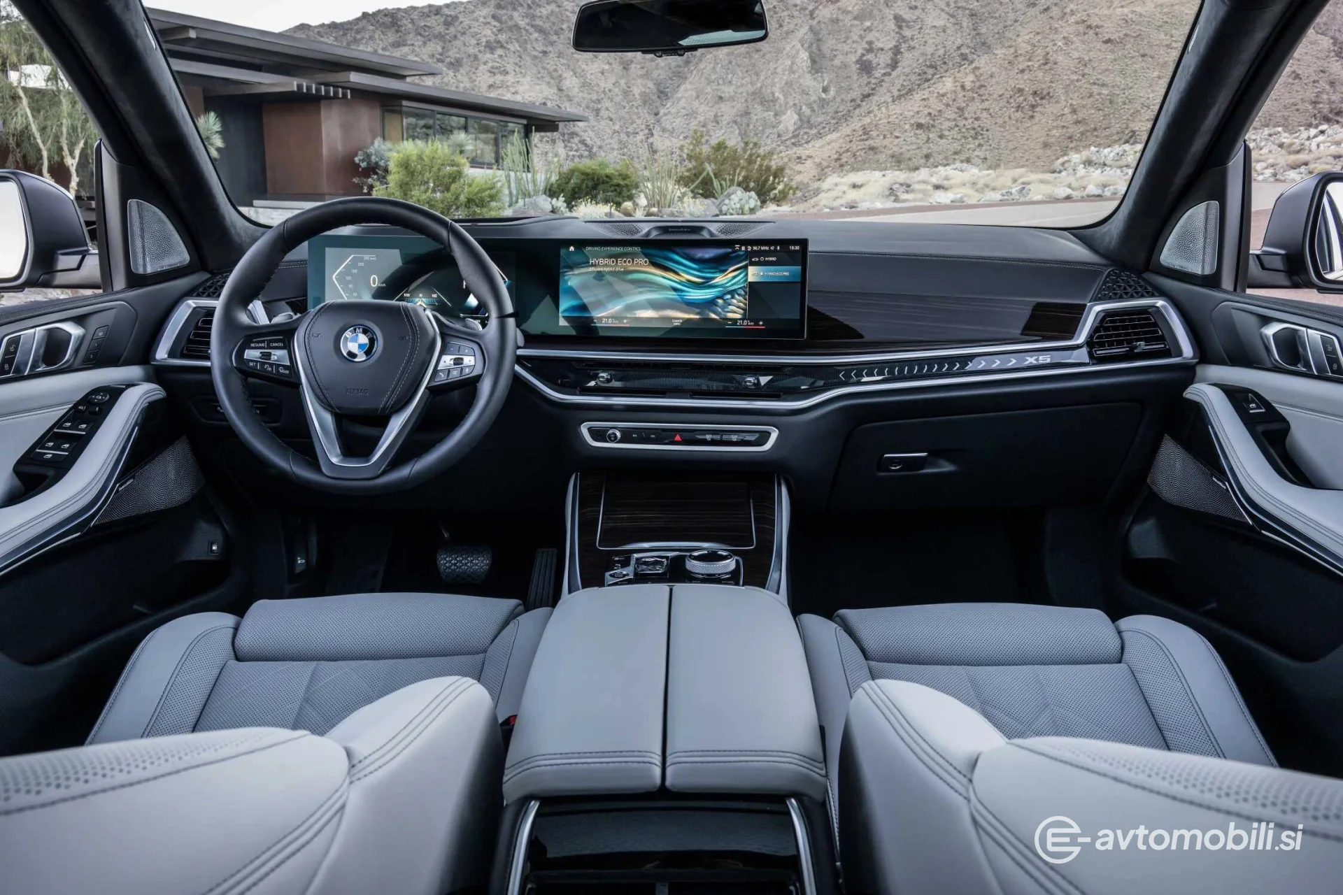 BMW X5 xDrive45e 2022 – fotografija 1